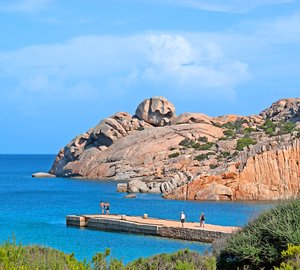 noleggio catamarano la maddalena